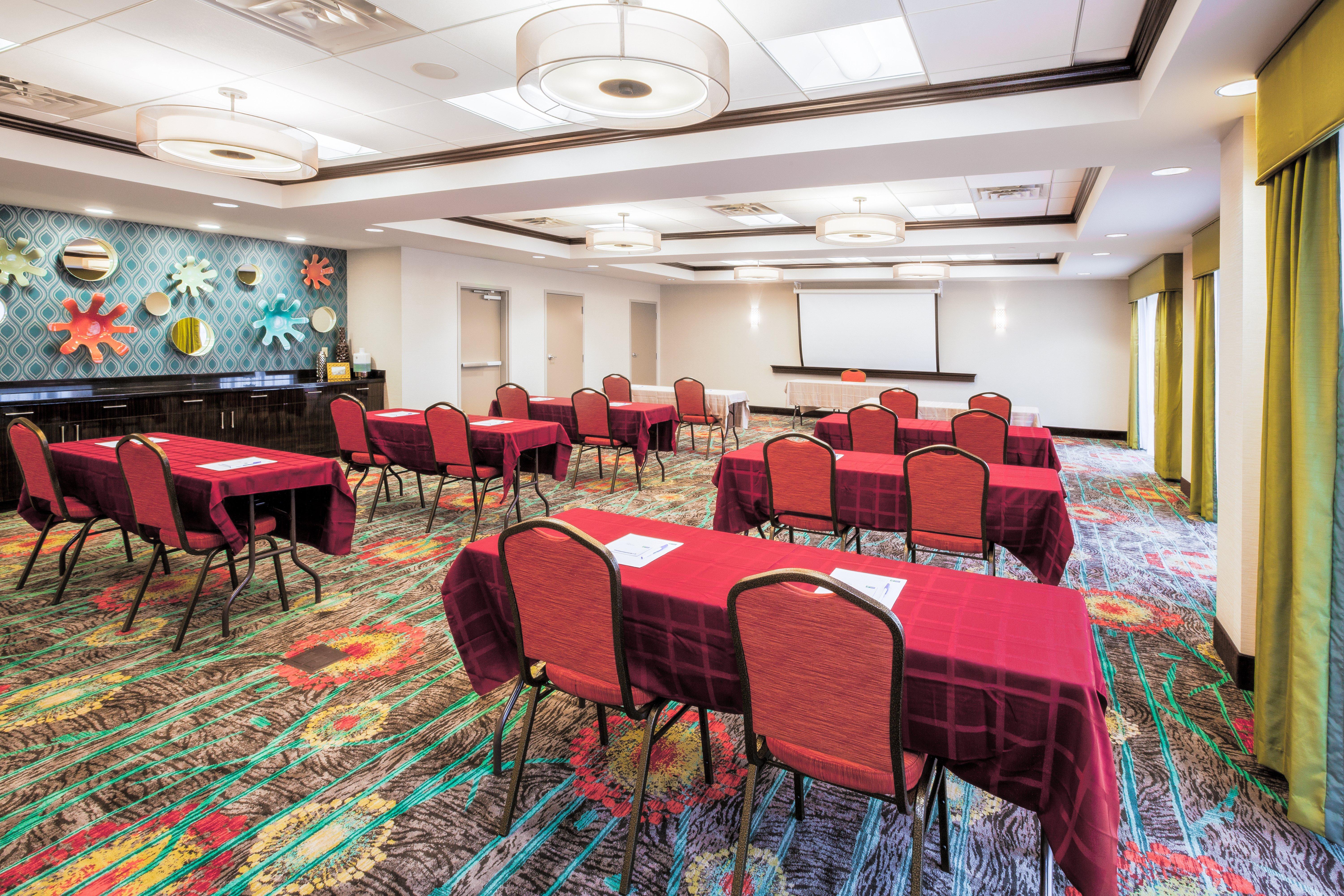 Holiday Inn Express & Suites Eureka By Ihg Luaran gambar