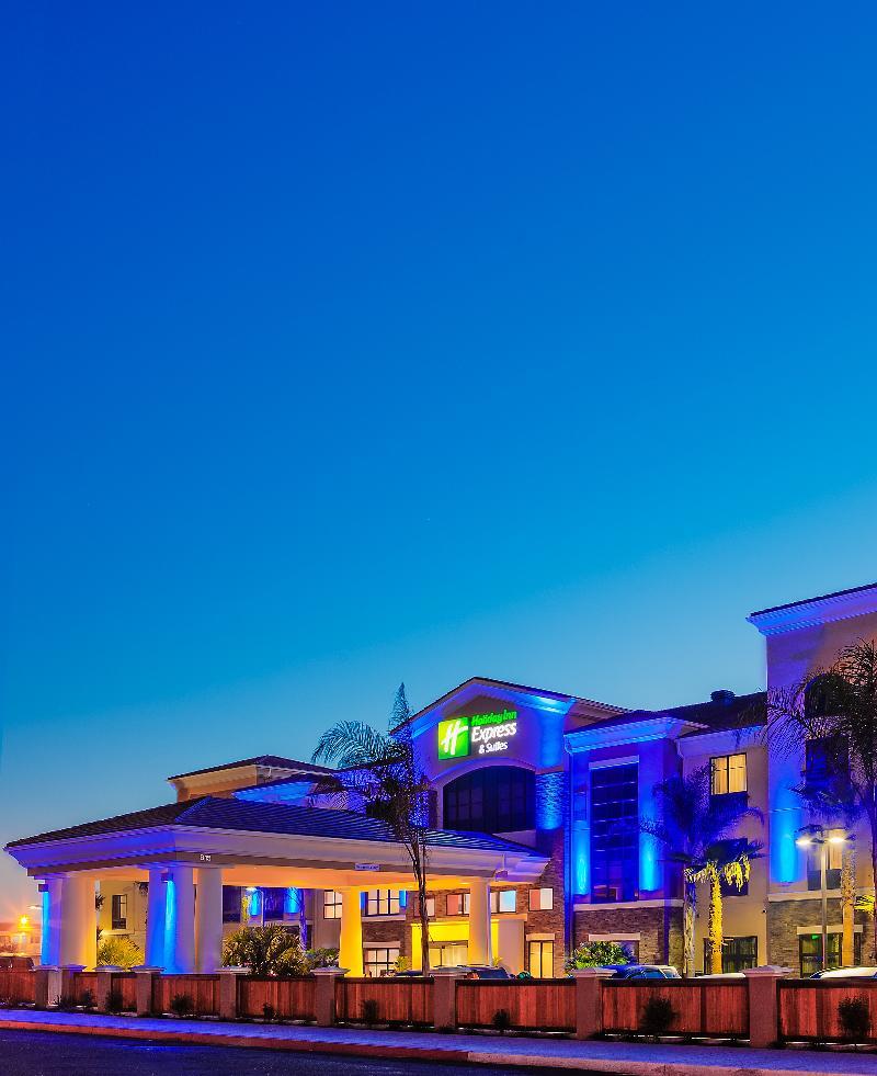 Holiday Inn Express & Suites Eureka By Ihg Luaran gambar